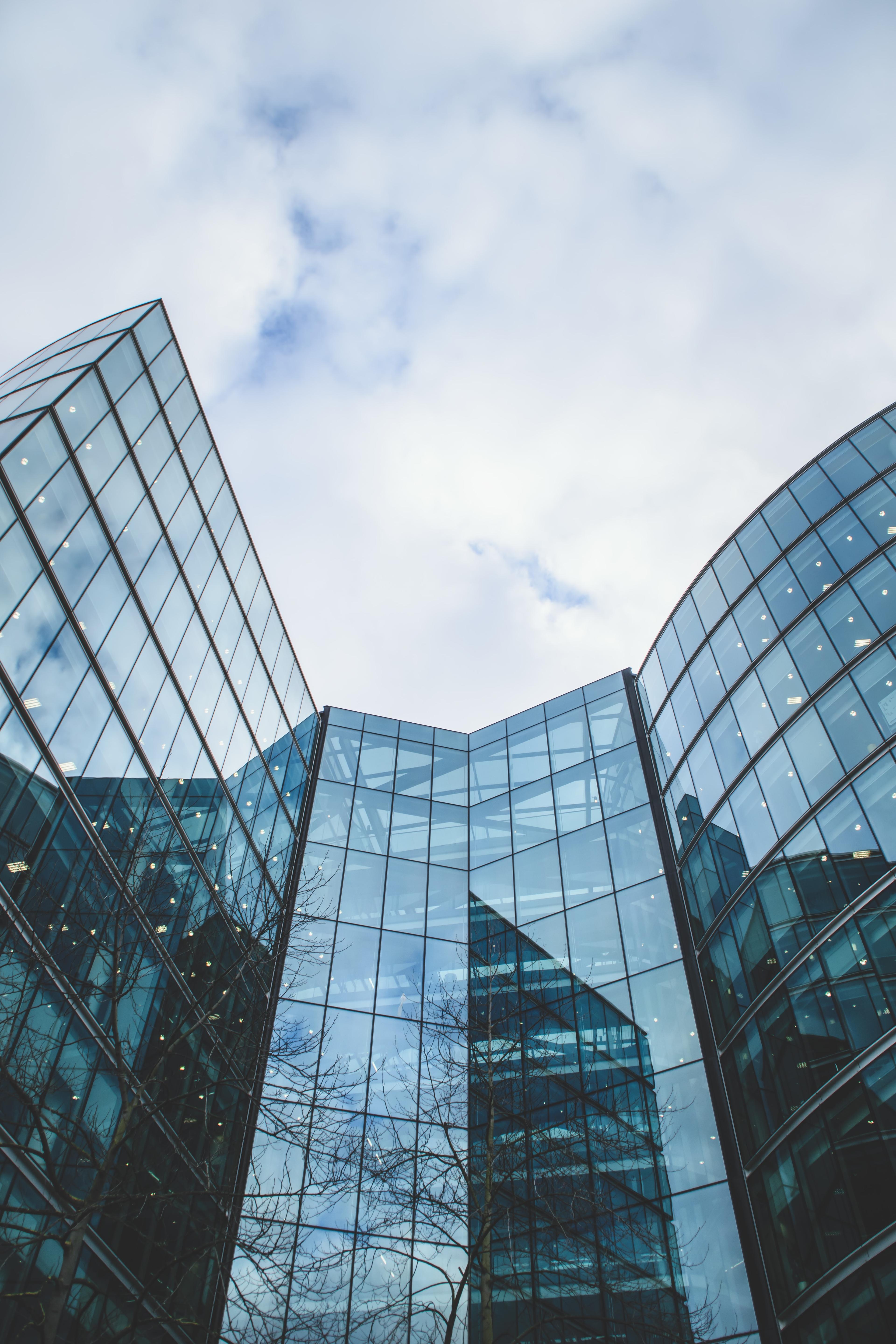 Buildings from below, looking up in the sky